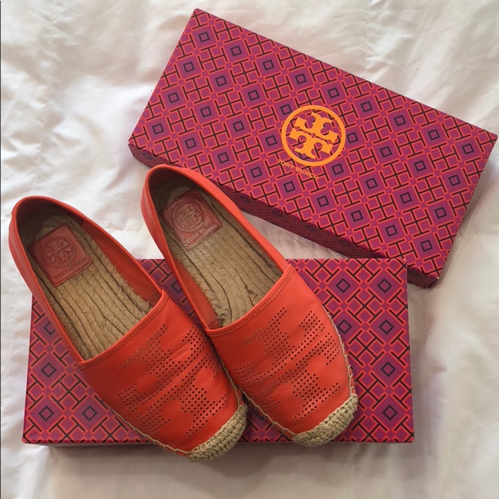 Tory Burch Orange Flats